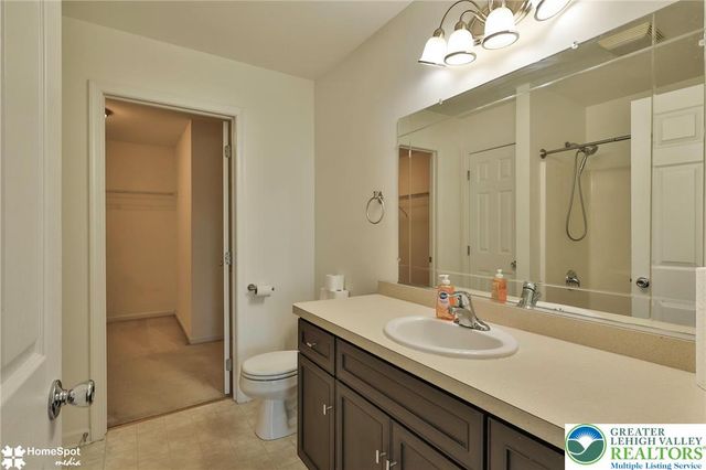 1944 Grigio Place, Bethlehem Twp, PA 18045