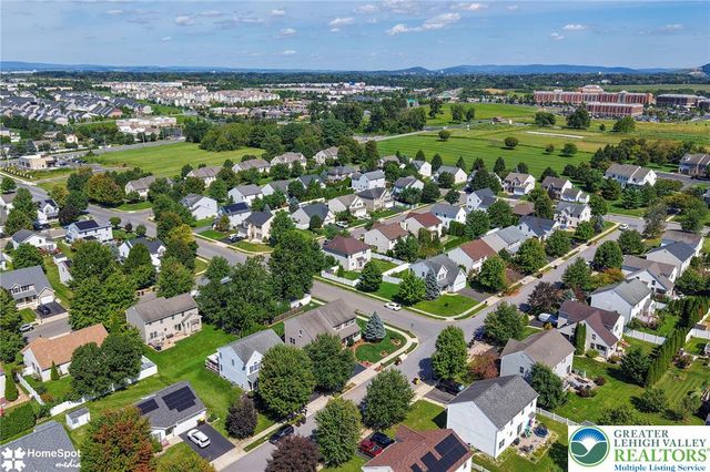 1944 Grigio Place, Bethlehem Twp, PA 18045