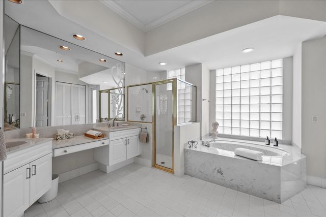 10802 Greenbriar Villa Drive, Wellington, FL 33449