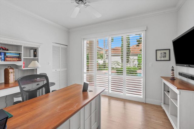 10802 Greenbriar Villa Drive, Wellington, FL 33449