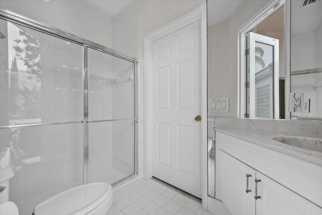 10802 Greenbriar Villa Drive, Wellington, FL 33449