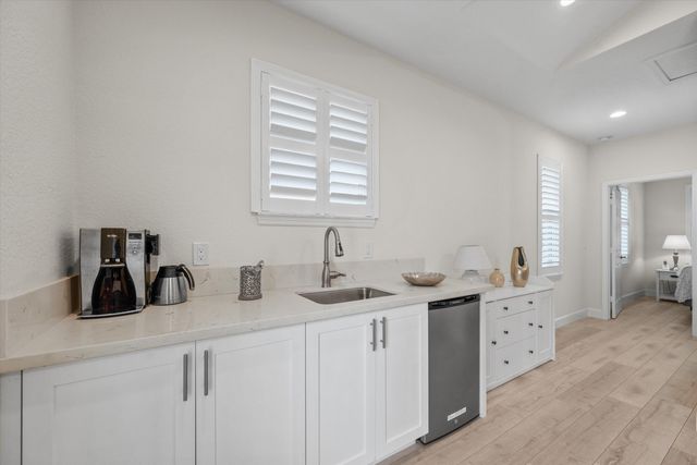 10802 Greenbriar Villa Drive, Wellington, FL 33449