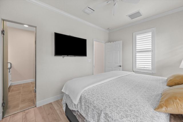 10802 Greenbriar Villa Drive, Wellington, FL 33449