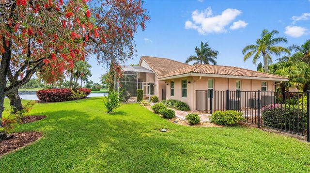 10802 Greenbriar Villa Drive, Wellington, FL 33449