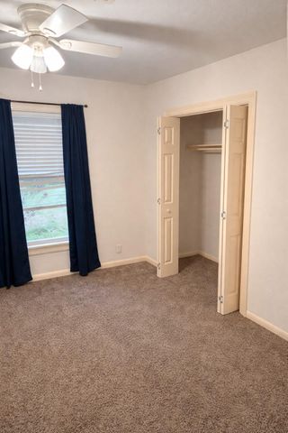 102 Magnolia Street, Lake Jackson, TX 77566