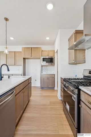 18552 Sycamore Drive, Gretna, NE 68028