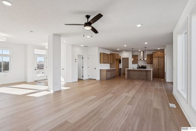 18552 Sycamore Drive, Gretna, NE 68028