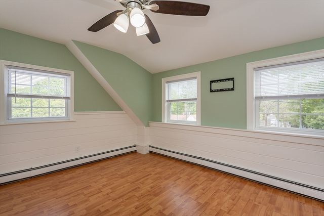 28 Winona Ave, Fairhaven, MA 02719