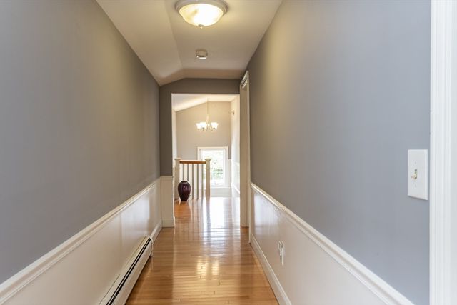 28 Winona Ave, Fairhaven, MA 02719