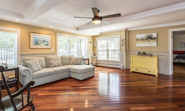 28 Winona Ave, Fairhaven, MA 02719