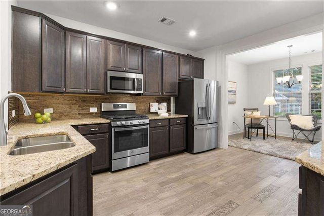 321 Cottonwood Circle, Peachtree City, GA 30269