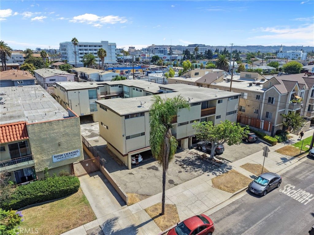 3750 Midvale Avenue, Los Angeles, CA 90034 — exterior