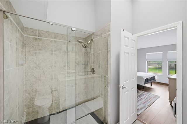 347 N Bayshore Drive, Columbiana, OH 44408