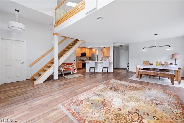347 N Bayshore Drive, Columbiana, OH 44408