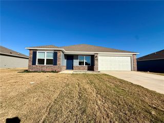 2804 Evans Street, Pea Ridge, AR 72751