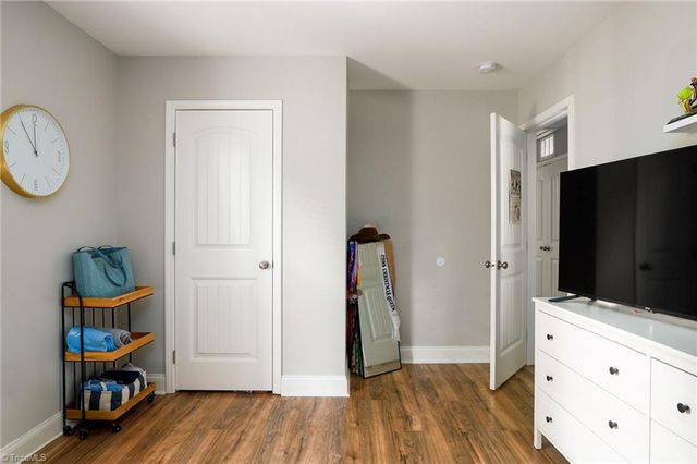 133 Lake Drive 9, Lexington, NC 27292