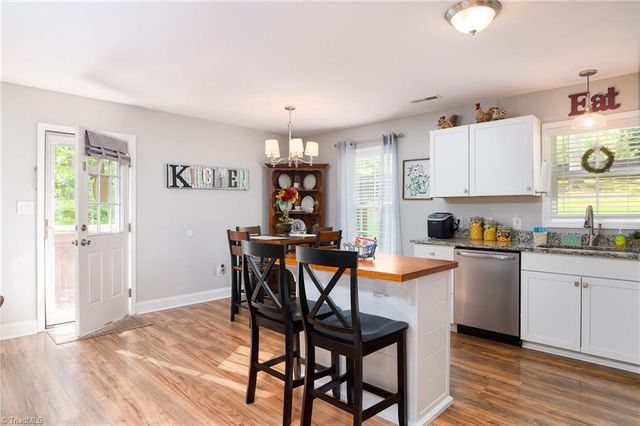 133 Lake Drive 9, Lexington, NC 27292