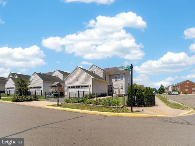 6700 ELDERMILL LN, Gainesville, VA 20155