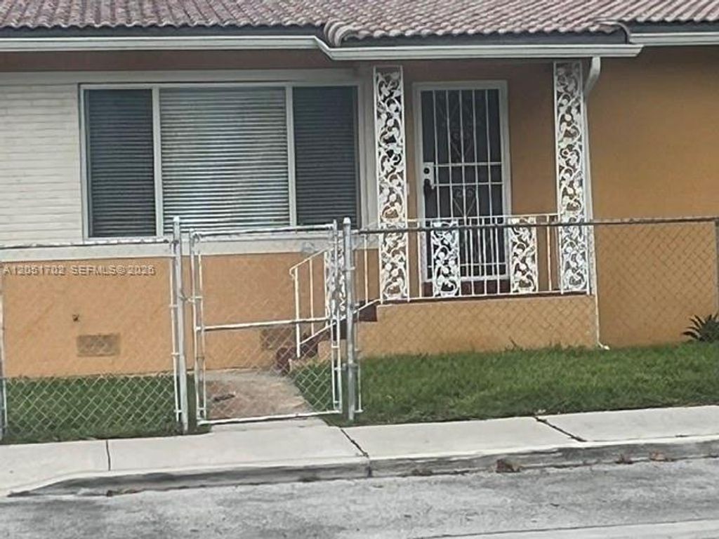 401 NW 69th St 1, Miami, FL 33150