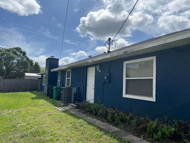491 SW Curtis Street, Port St. Lucie, Port St Lucie, FL 34983