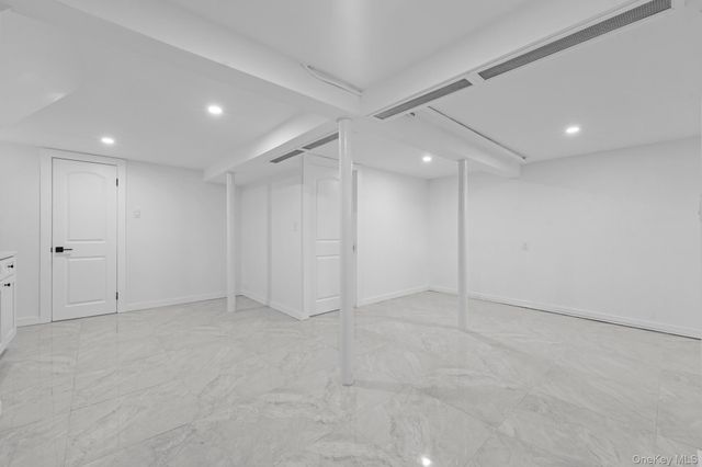 190-10 114th Drive, Saint Albans, NY 11412