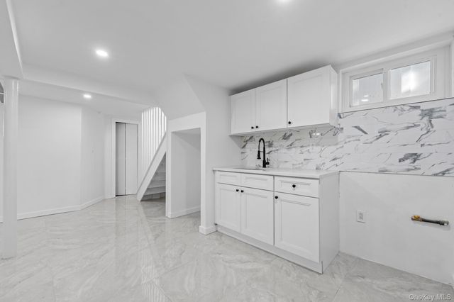 190-10 114th Drive, Saint Albans, NY 11412