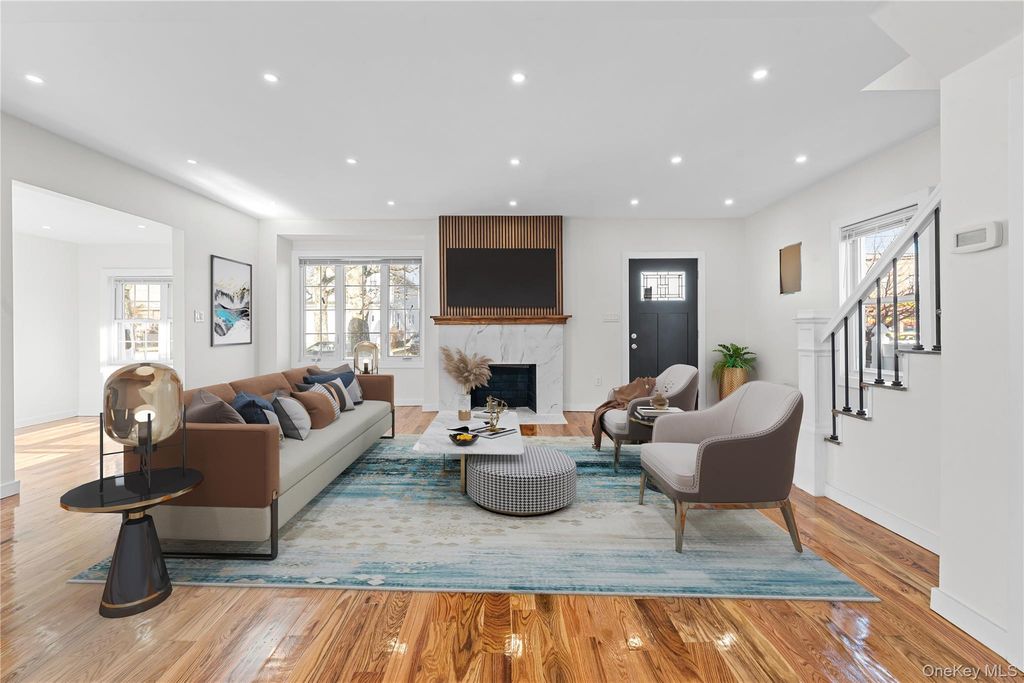 190-10 114th Drive, Saint Albans, NY 11412