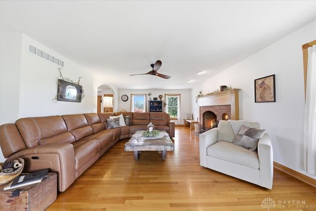 3620 McLean Road, Franklin, OH 45005