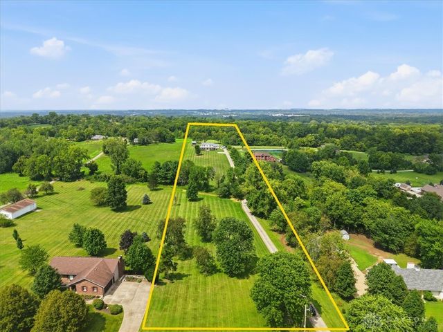 3620 McLean Road, Franklin, OH 45005
