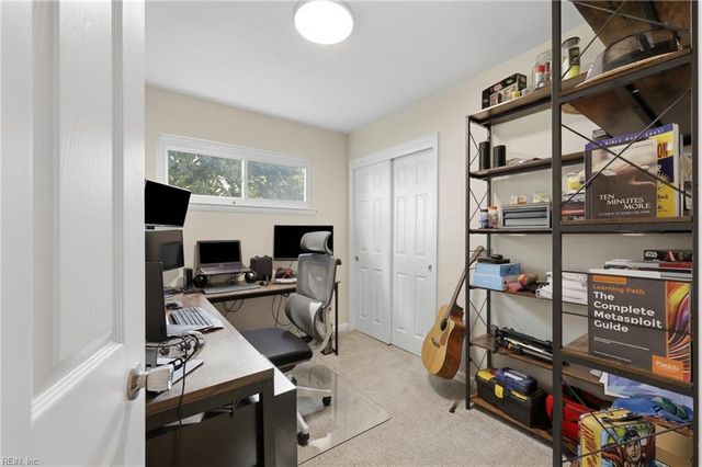 328 Bernice PL, Virginia Beach, VA 23452