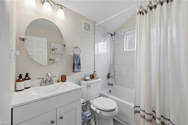 328 Bernice PL, Virginia Beach, VA 23452