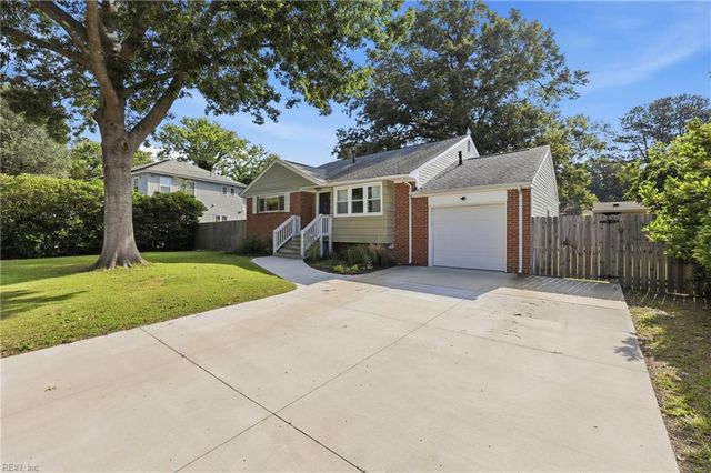 328 Bernice PL, Virginia Beach, VA 23452