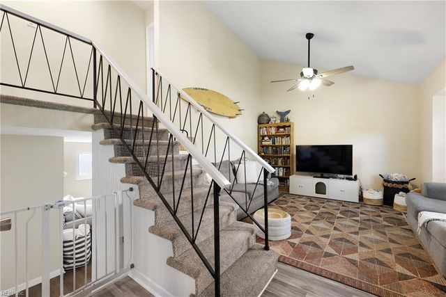328 Bernice PL, Virginia Beach, VA 23452