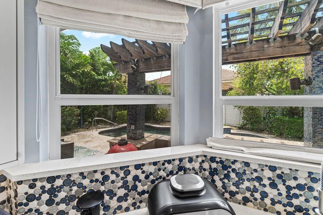 7060 VIVALDI Lane, Delray Beach, FL 33446