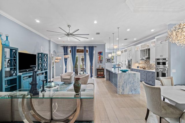 7060 VIVALDI Lane, Delray Beach, FL 33446