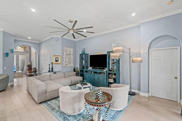 7060 VIVALDI Lane, Delray Beach, FL 33446