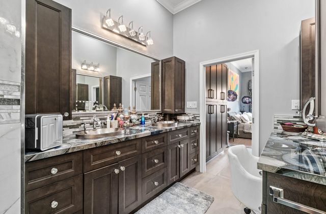 7060 VIVALDI Lane, Delray Beach, FL 33446