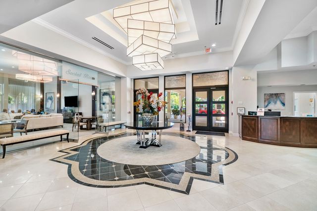 7060 VIVALDI Lane, Delray Beach, FL 33446