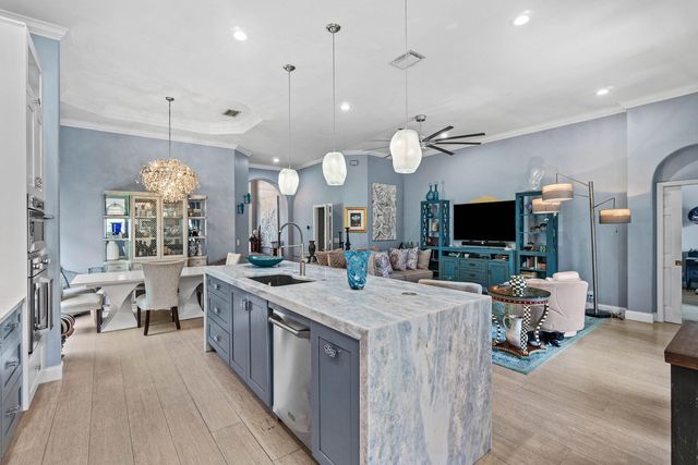7060 VIVALDI Lane, Delray Beach, FL 33446
