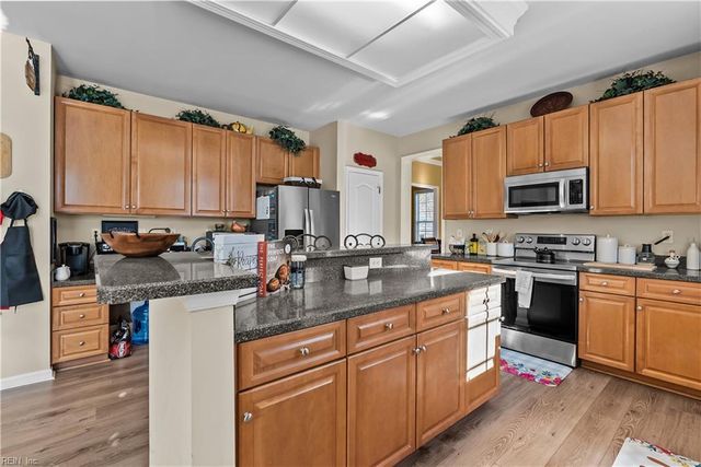 13468 Whippingham PW, Carrollton, VA 23314