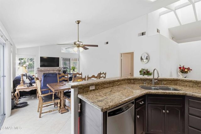 15497 Mallory Court, Moorpark, CA 93021