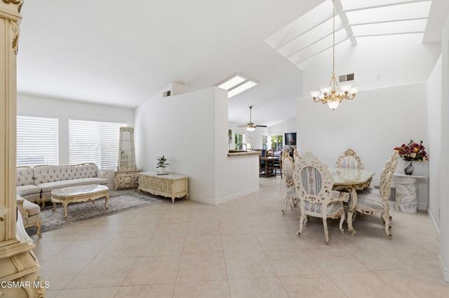 15497 Mallory Court, Moorpark, CA 93021