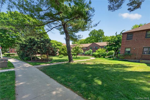56-21 Douglastion Parkway Upper, Douglaston, NY 11362