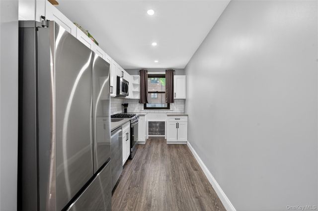 56-21 Douglastion Parkway Upper, Douglaston, NY 11362