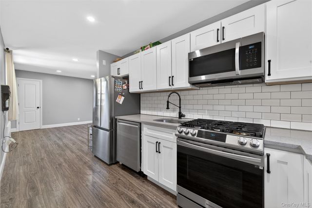 56-21 Douglastion Parkway Upper, Douglaston, NY 11362
