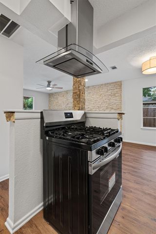 2616 & 2618 Audubon PL, Austin, TX 78741