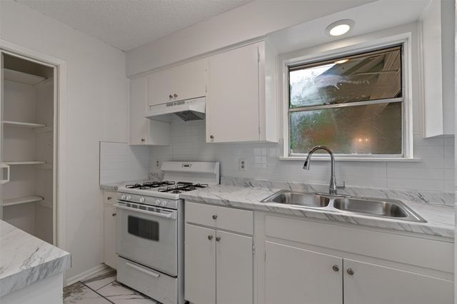 2616 & 2618 Audubon PL, Austin, TX 78741