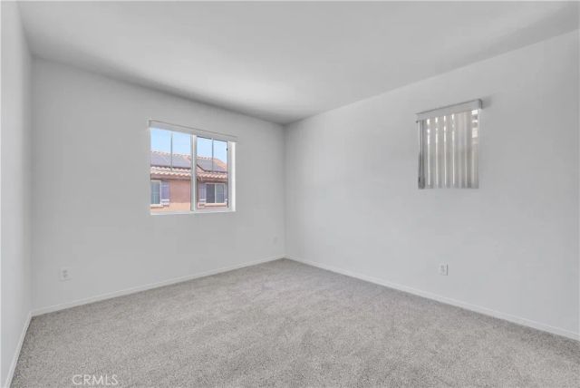 906 Sparrow, Perris, CA 92571