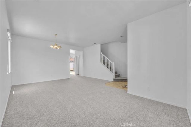 906 Sparrow, Perris, CA 92571