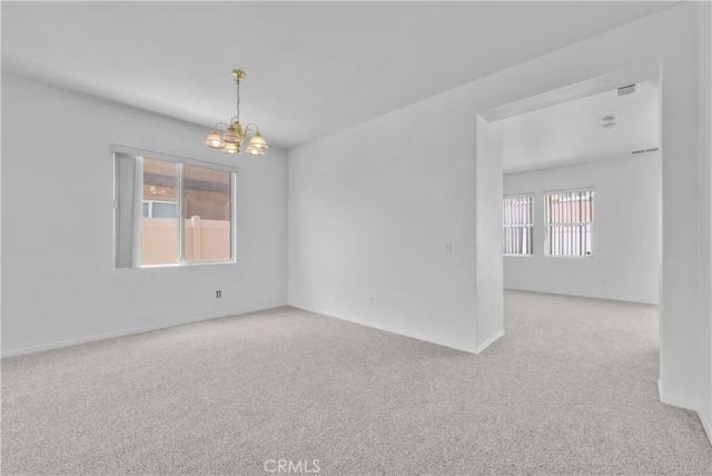 906 Sparrow, Perris, CA 92571